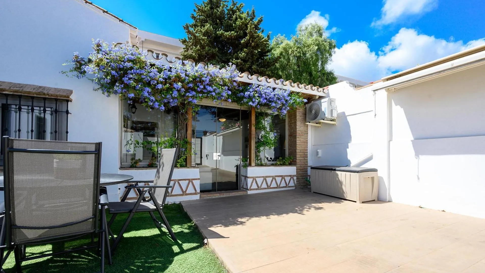 Chalet En Puerto Marina Benalmádena